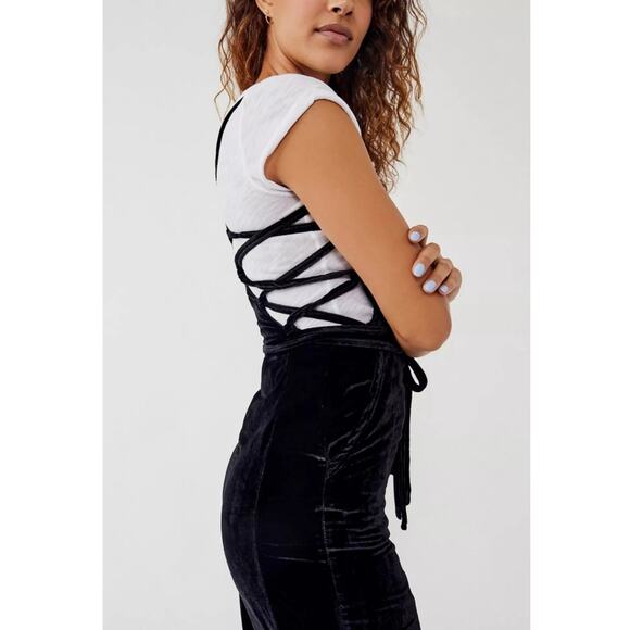 Free People 90s Forever Overalls Crushed Velvet Black size M - Picture 7 of 16